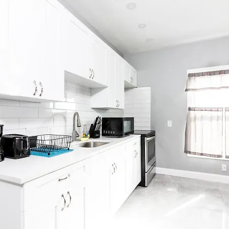 Lovely 4Br Near The Falls And Casino Niagara Falls Exterior photo