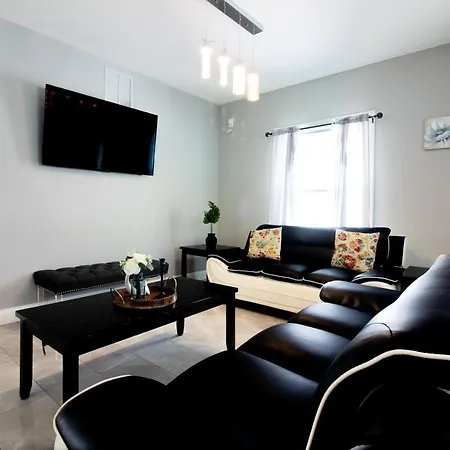 Lovely 4Br Near The Falls And Casino Niagara Falls Exterior photo